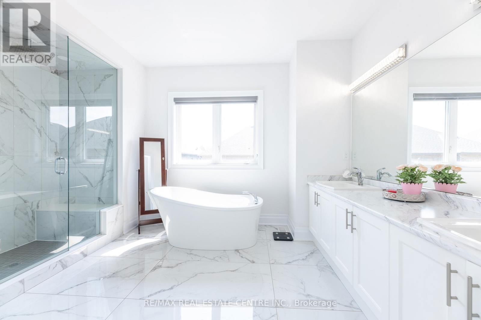 3422 POST ROAD Image 29
