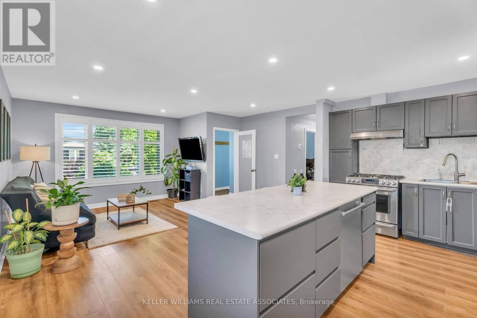 312 WESTCOTT ROAD Image 15