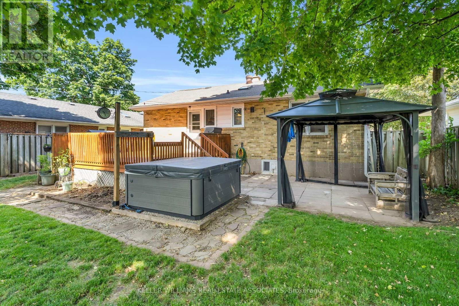 312 WESTCOTT ROAD Image 33