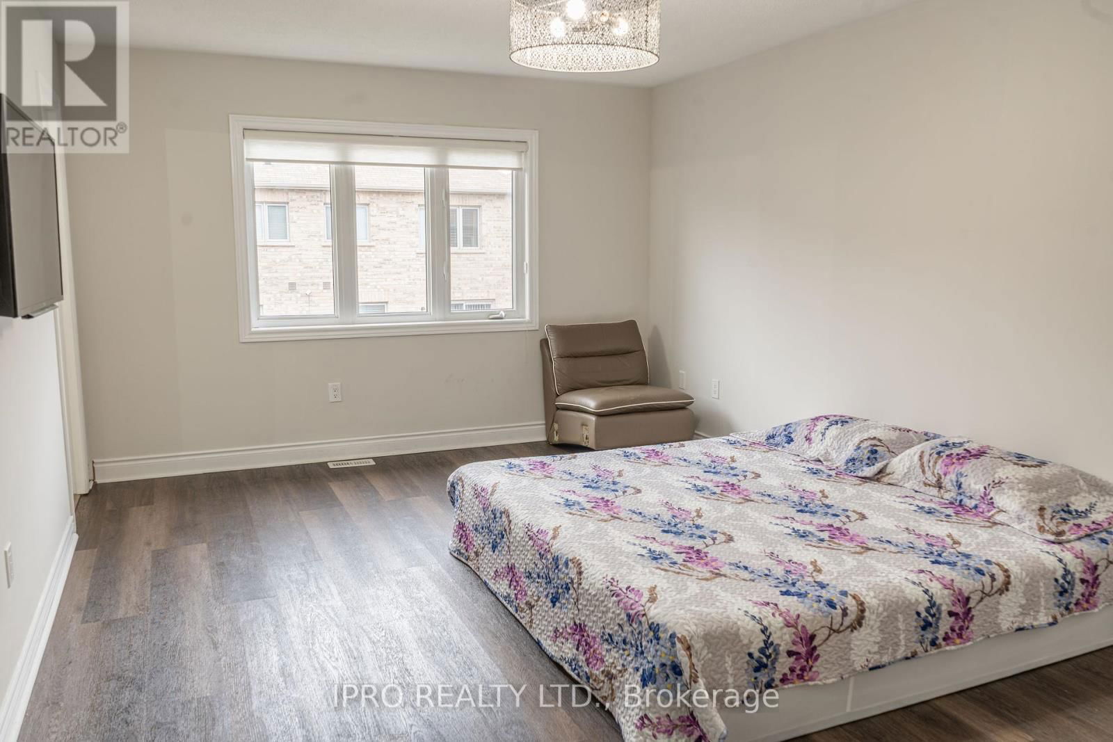 55 SPEEDWELL STREET Image 12