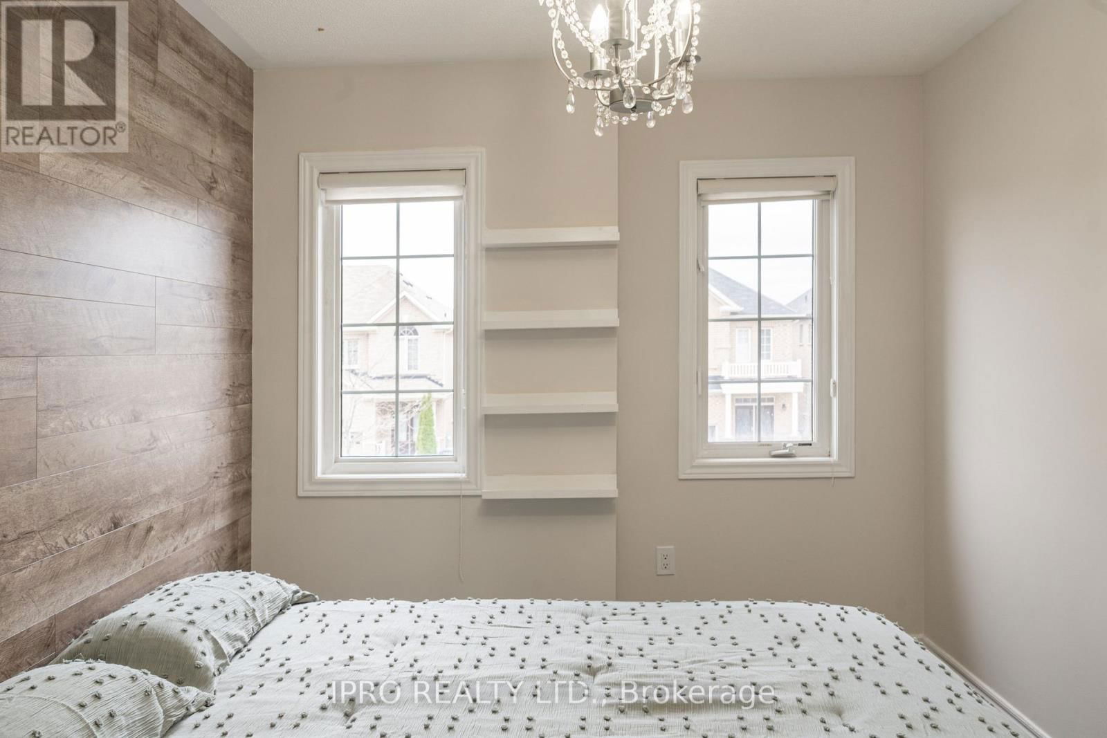 55 SPEEDWELL STREET Image 20