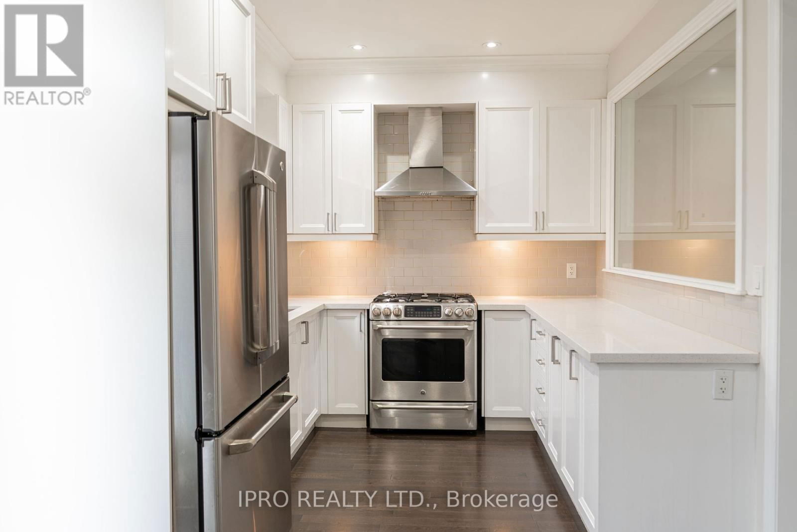 55 SPEEDWELL STREET Image 8