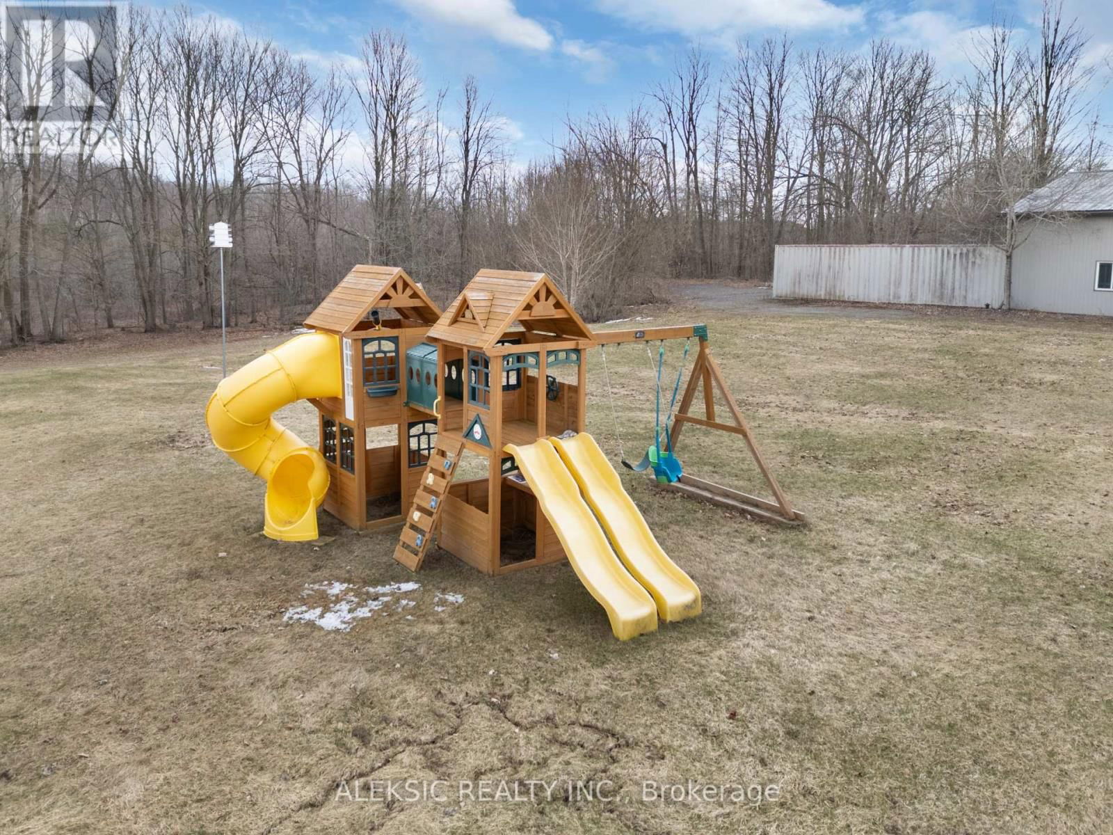 9797 HUNSDEN SIDEROAD Image 35