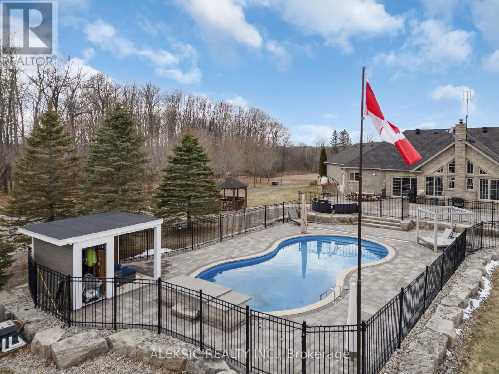 9797 HUNSDEN SIDEROAD Image 37