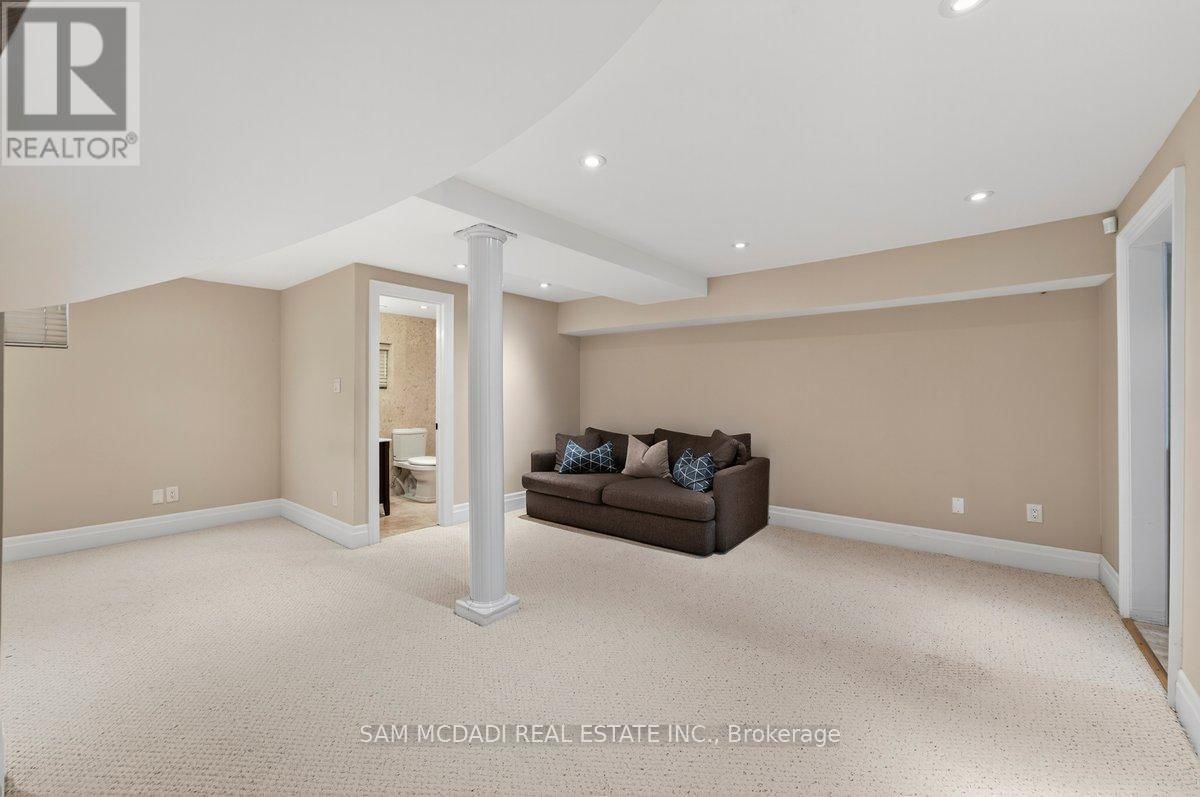 1779 FIFESHIRE COURT Image 29