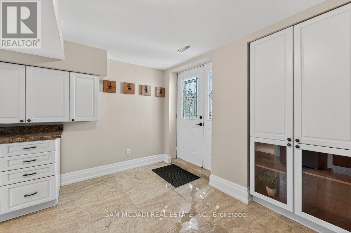 1779 FIFESHIRE COURT Image 34