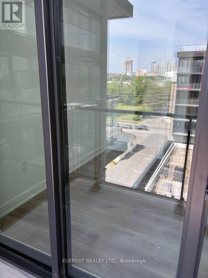 603 - 3009 NOVAR ROAD Image 4