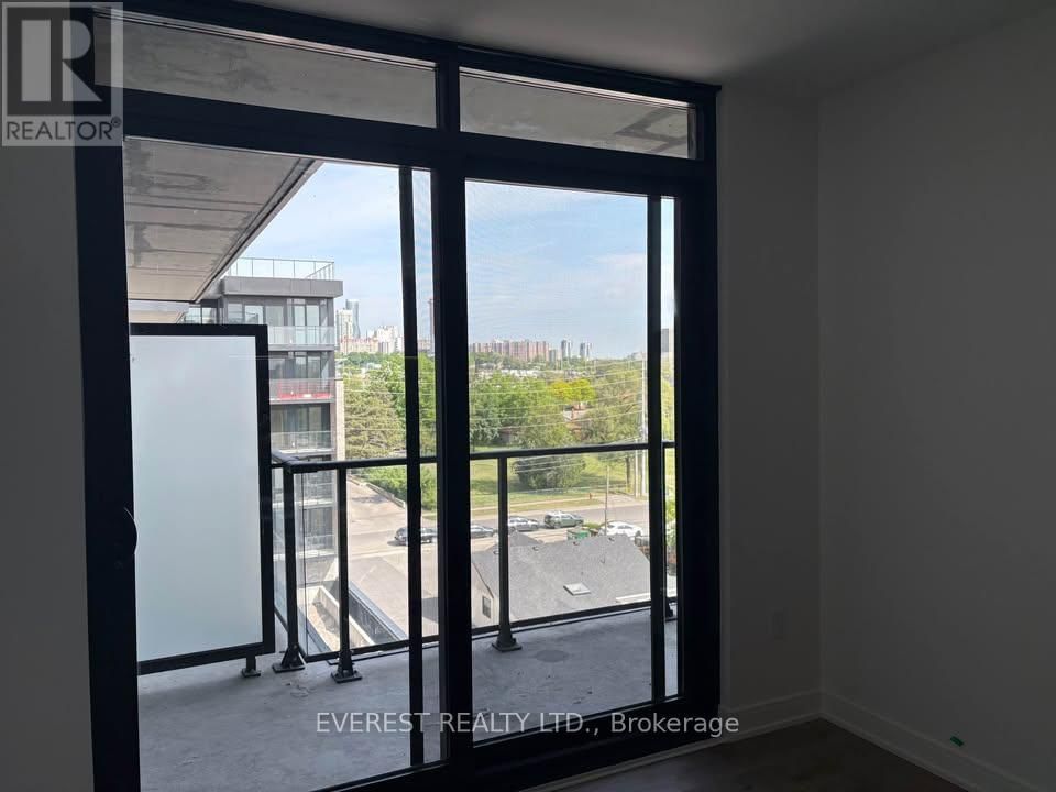 603 - 3009 NOVAR ROAD Image 6