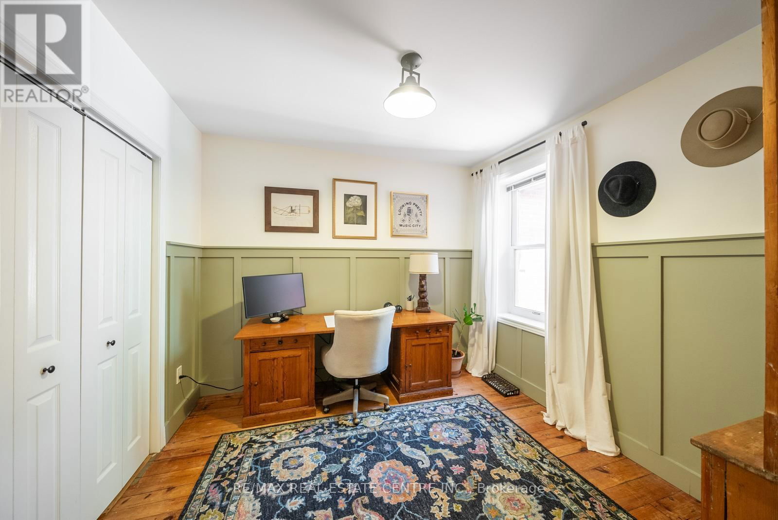 34 ZINA STREET Image 24