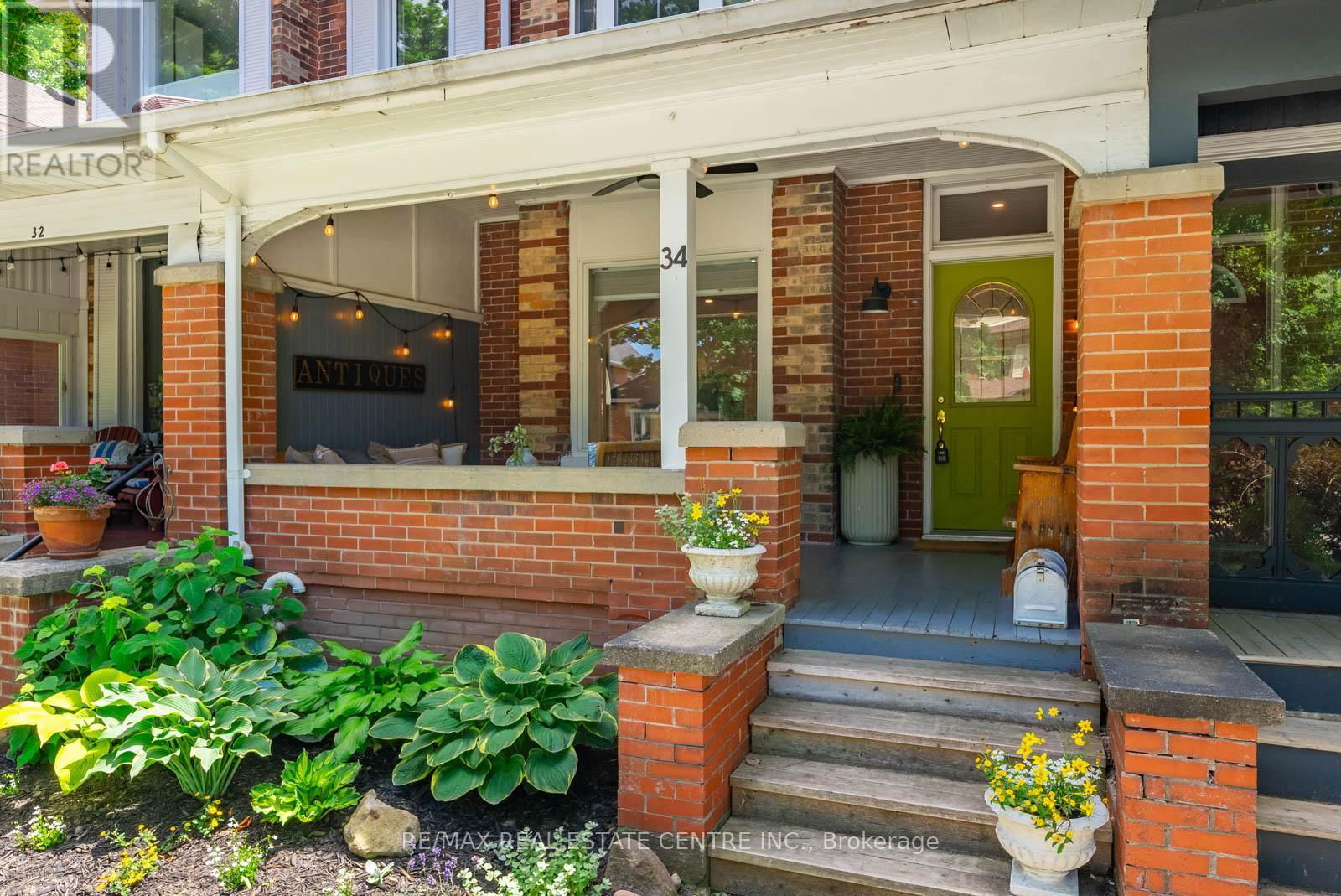 34 ZINA STREET Image 3