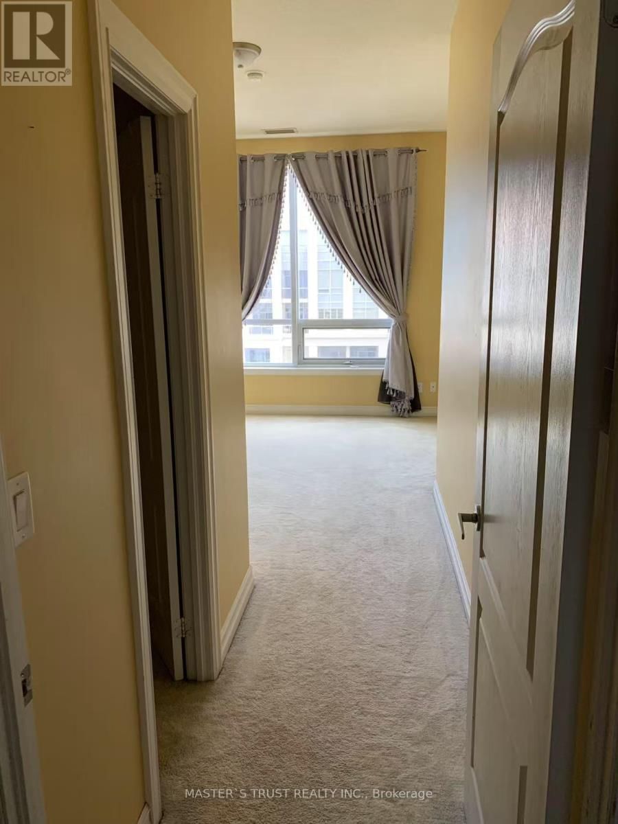 3101 - 4090 LIVING ARTS DRIVE Image 3