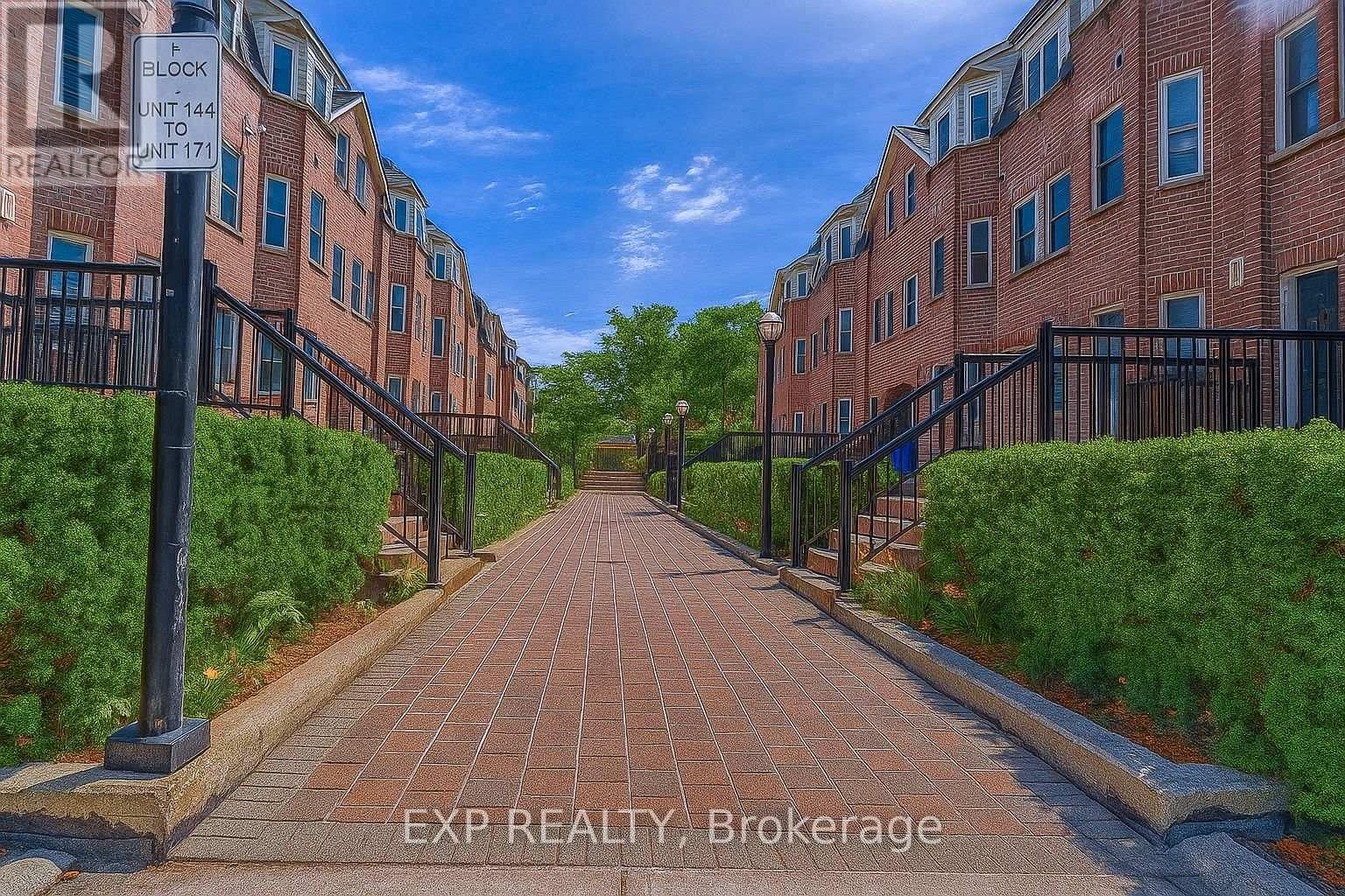 132 - 760 LAWRENCE AVENUE WEST Image 2