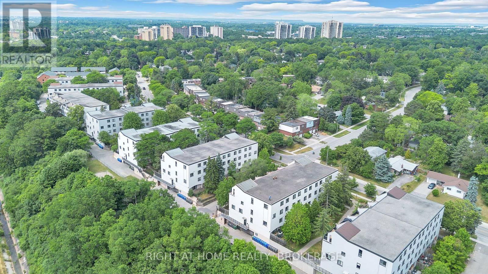 132 - 1058 FALGARWOOD DRIVE Image 2