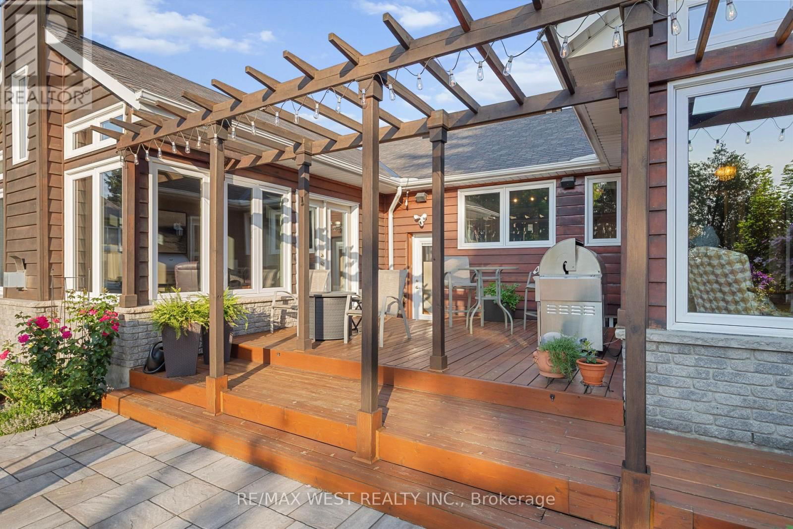 81 WILLIAM STREET Image 25