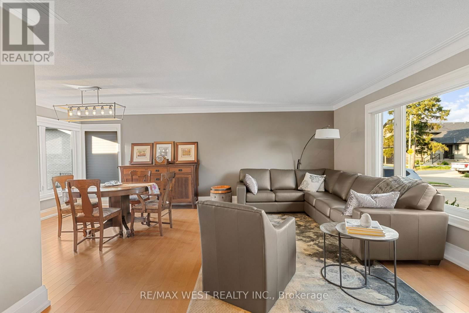 81 WILLIAM STREET Image 6