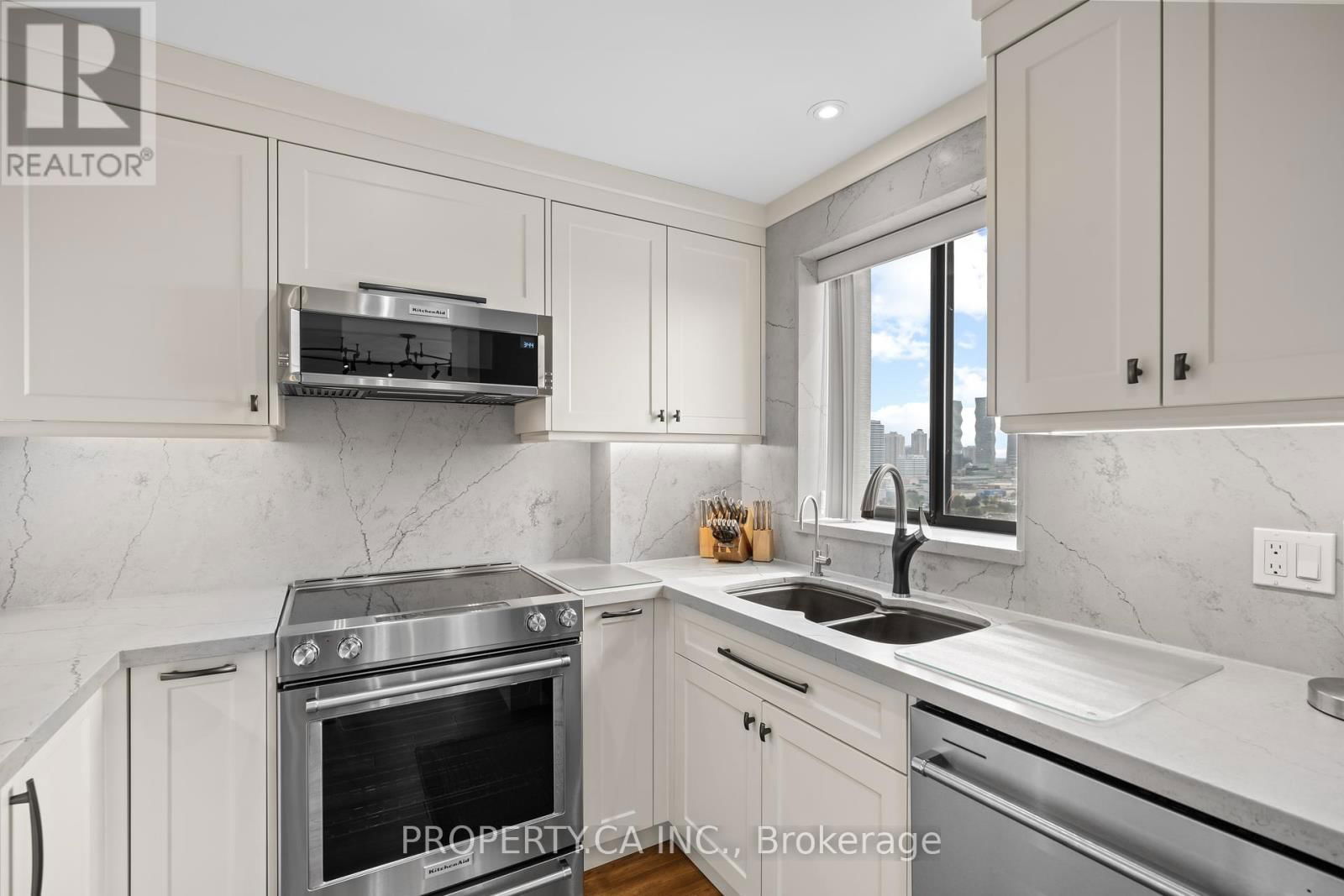 1808 - 4235 SHERWOODTOWNE BOULEVARD Image 2