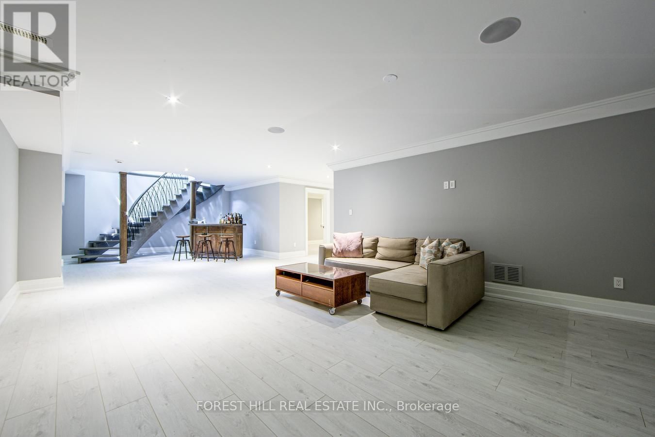 271 WESTDALE ROAD Image 38