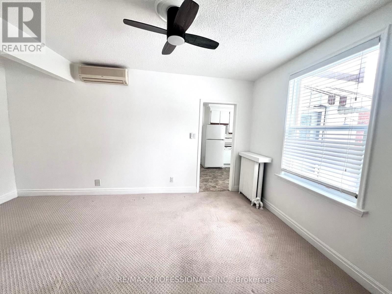 MAIN - 54 NORSMAN STREET Image 1