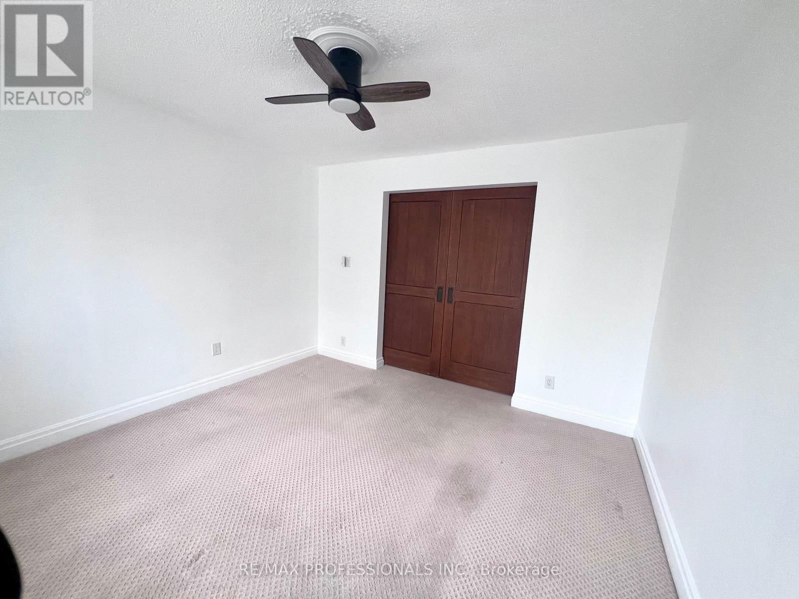 MAIN - 54 NORSMAN STREET Image 10