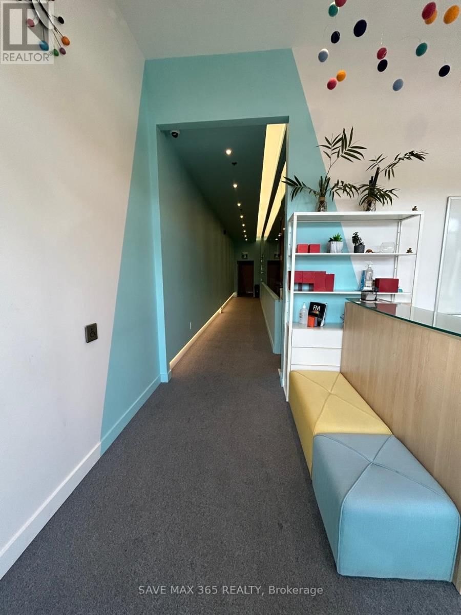 5 - 2275 BRITANNIA ROAD Image 6