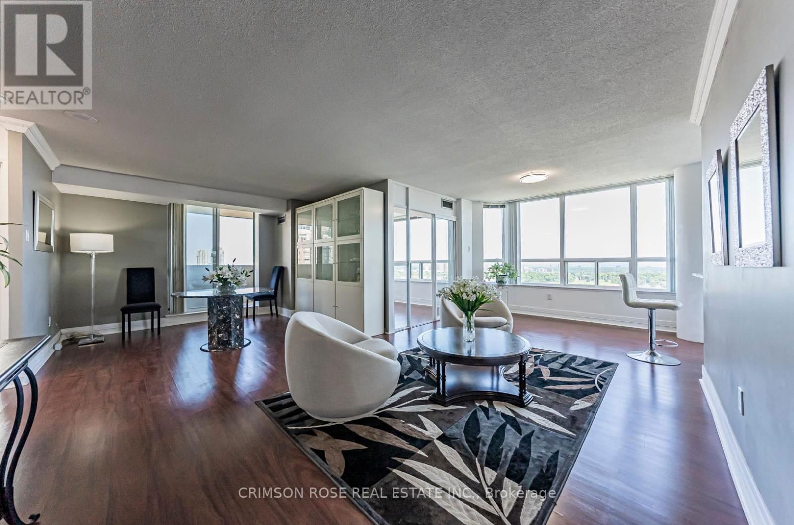 1609 - 400 WEBB DRIVE Image 2