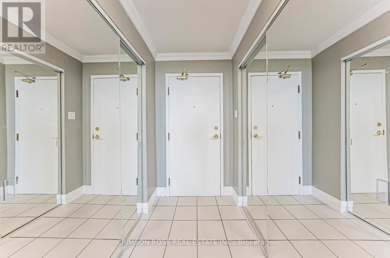 1609 - 400 WEBB DRIVE Image 5