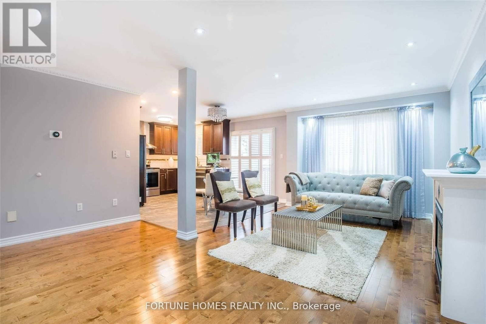 14 RAVENSCLIFFE COURT Image 2