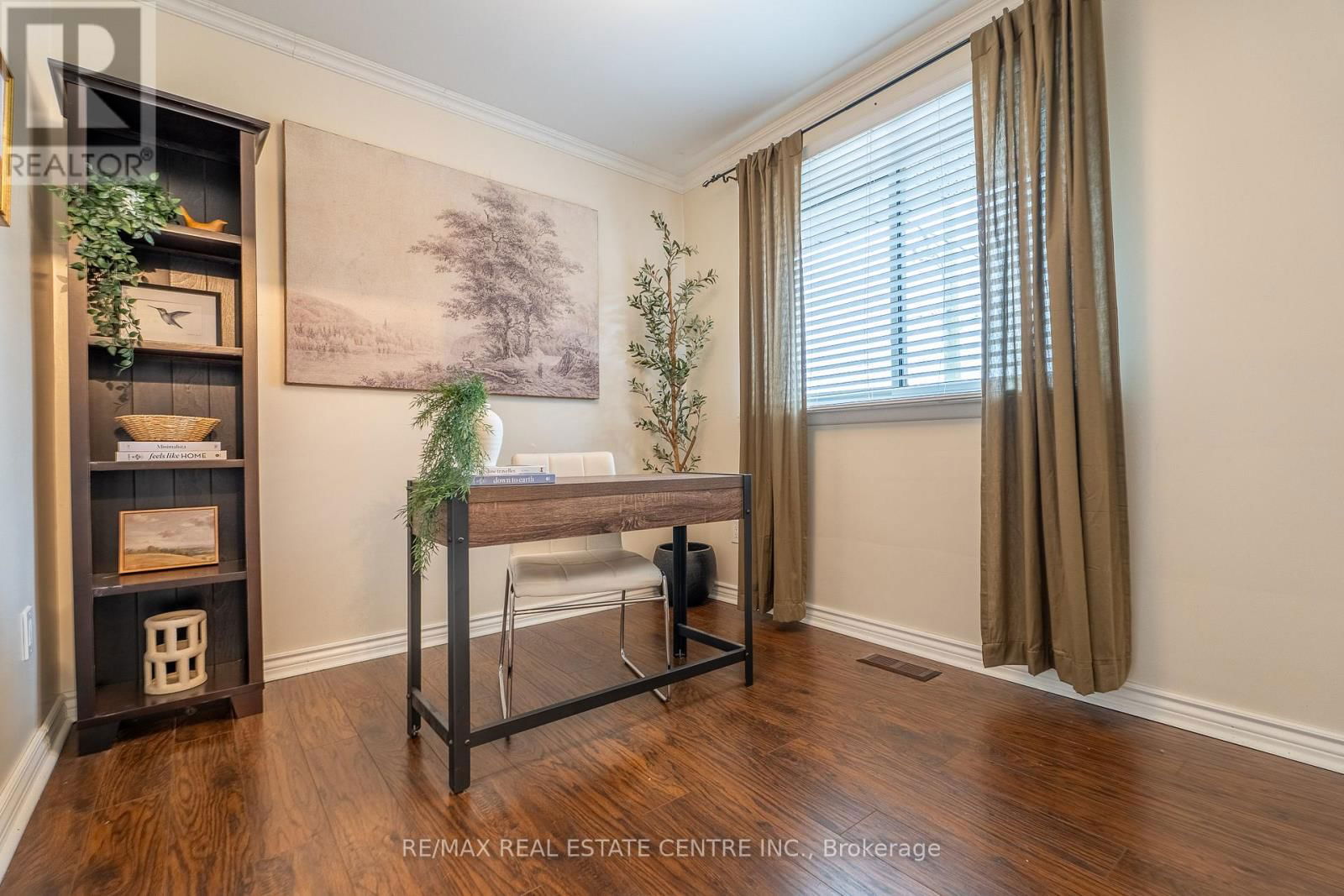 28 CAMPBELL DRIVE Image 15