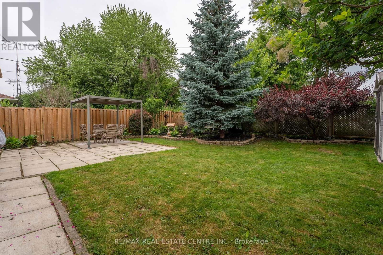 28 CAMPBELL DRIVE Image 24