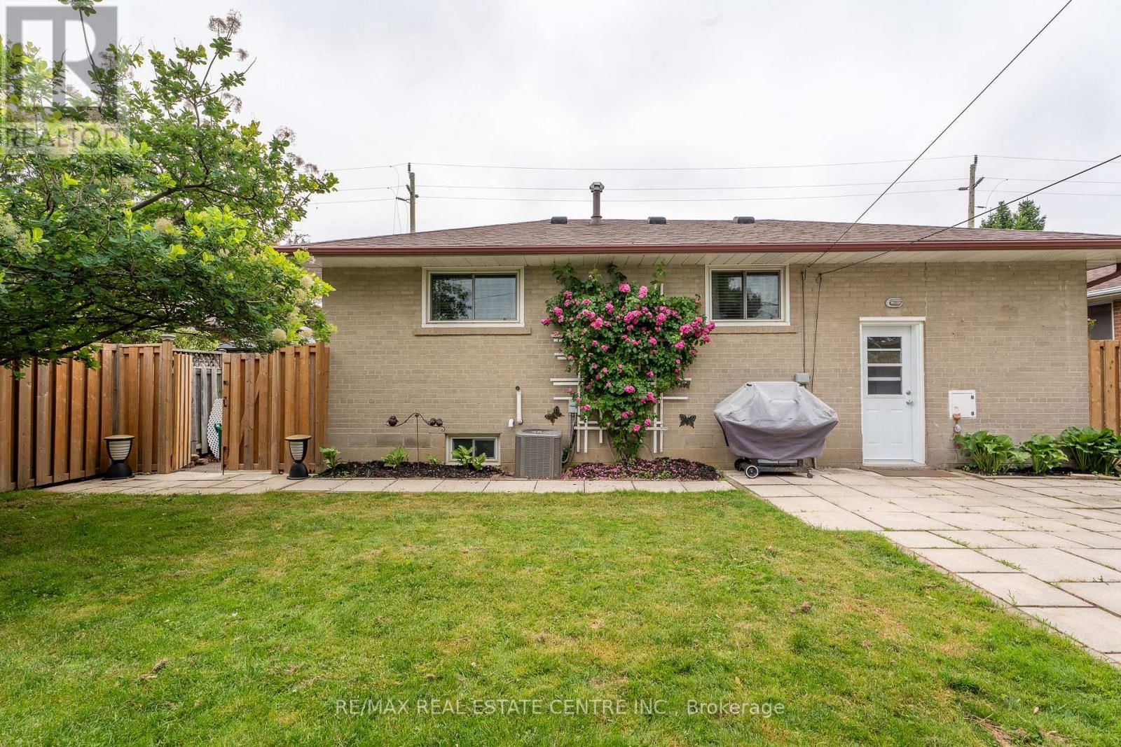28 CAMPBELL DRIVE Image 25