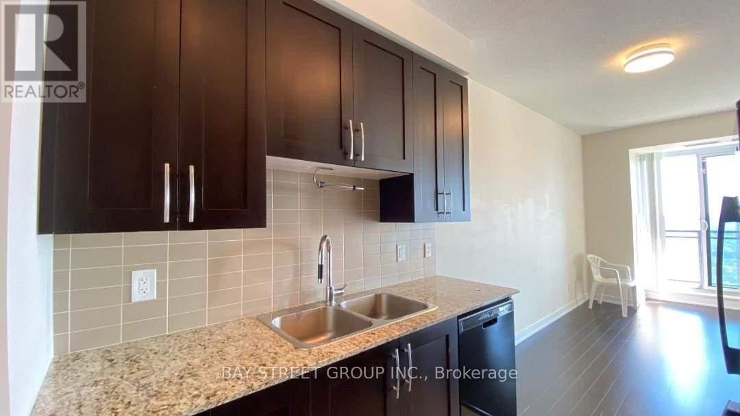 4106 - 4070 CONFEDERATION PARKWAY Image 15