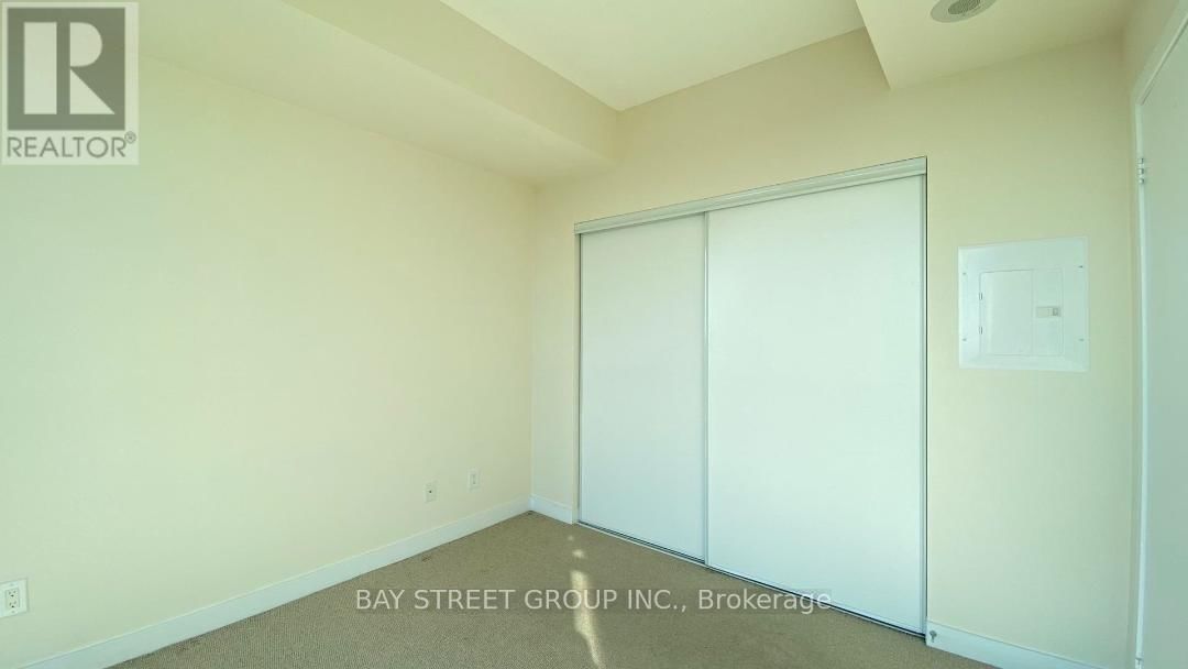 4106 - 4070 CONFEDERATION PARKWAY Image 31