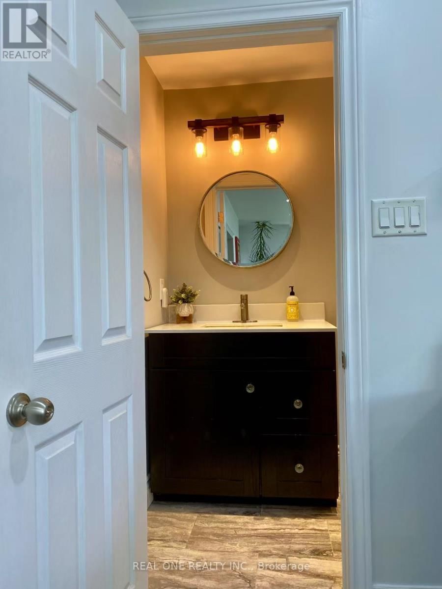 3578 QUEENSTON DRIVE Image 16