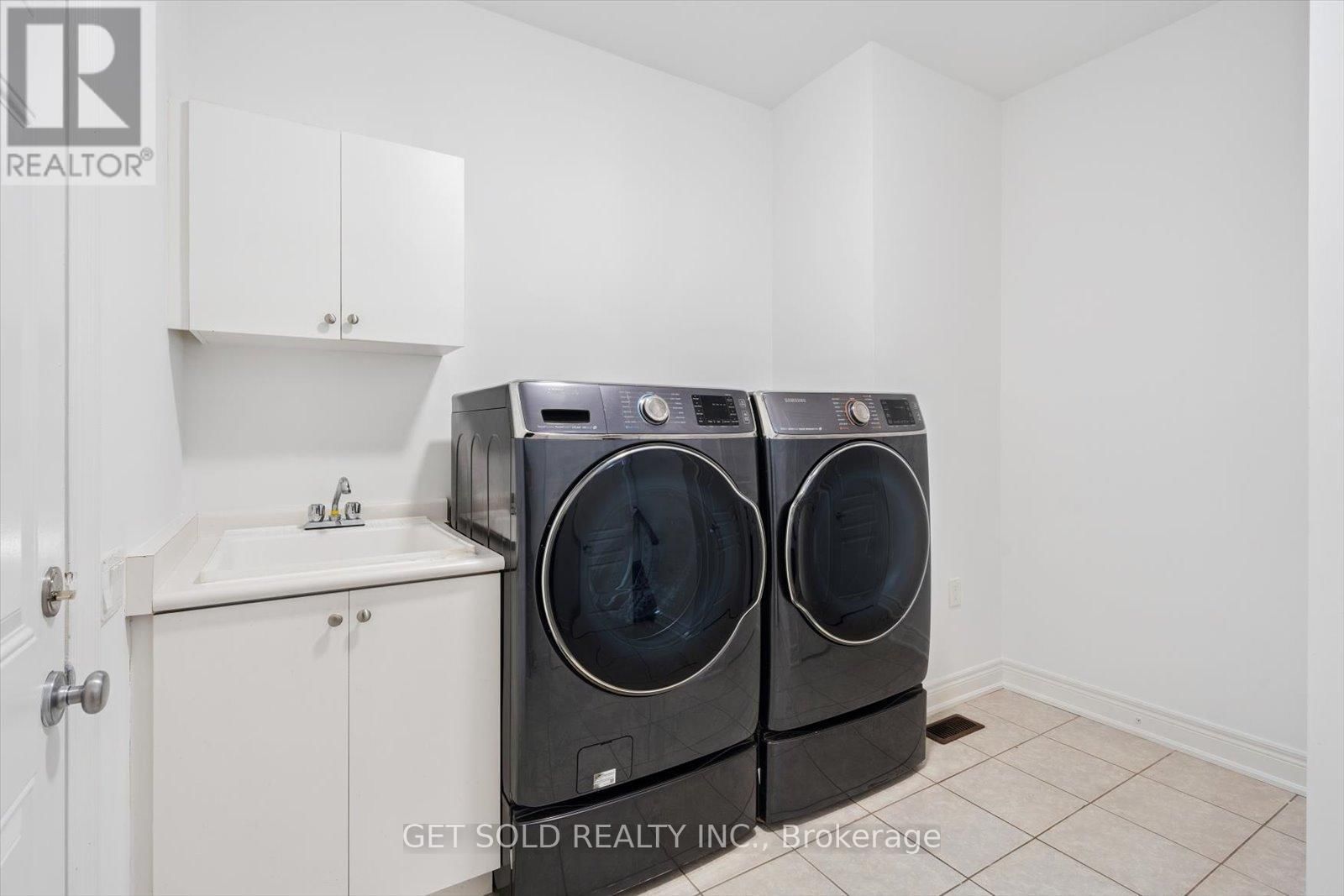 49 BLACKBERRY VALLEY CRESCENT Image 23