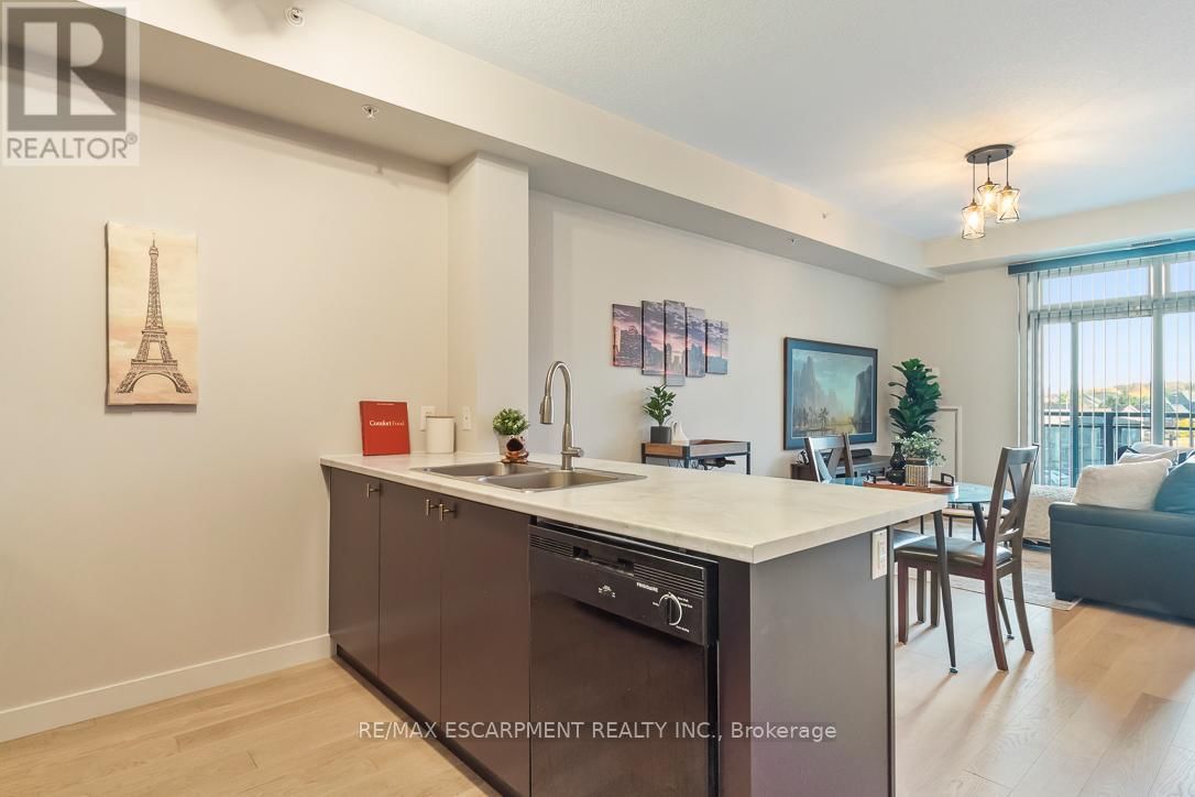 302 - 5020 CORPORATE DRIVE Image 7