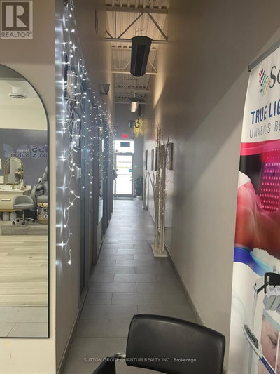 Commercial for Rent in Ontario