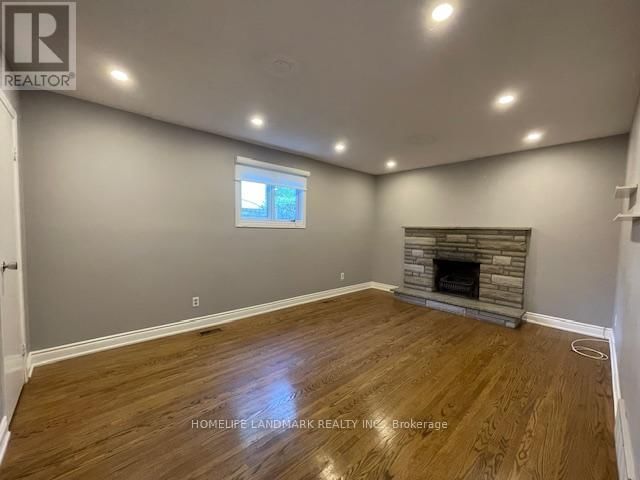 2086 THORNLEA DRIVE Image 12