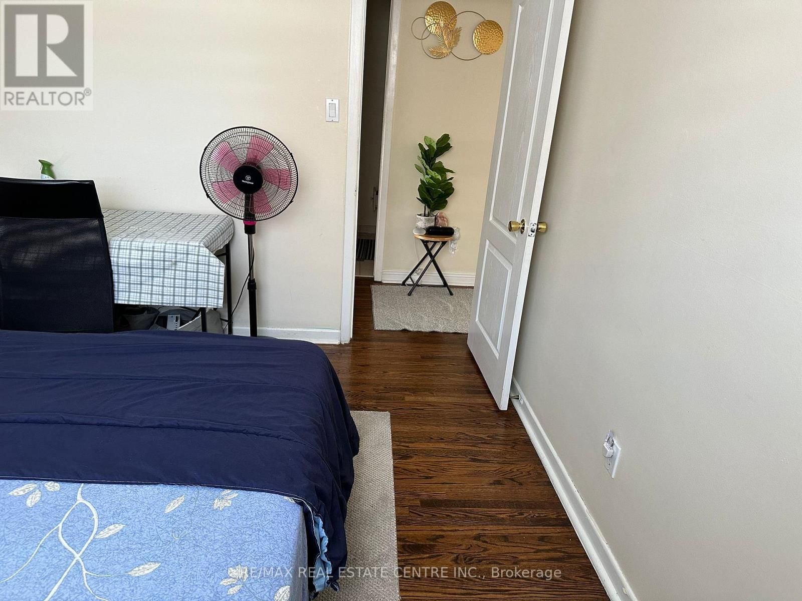 86 EARNSCLIFFE CIRCLE Image 14