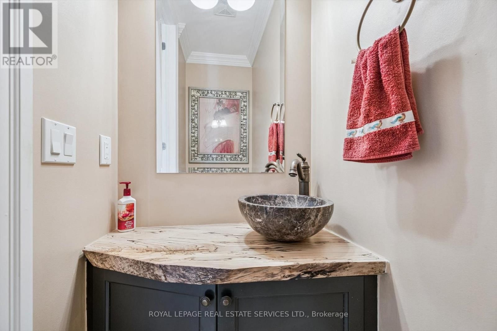 26 - 2369 ONTARIO STREET Image 20