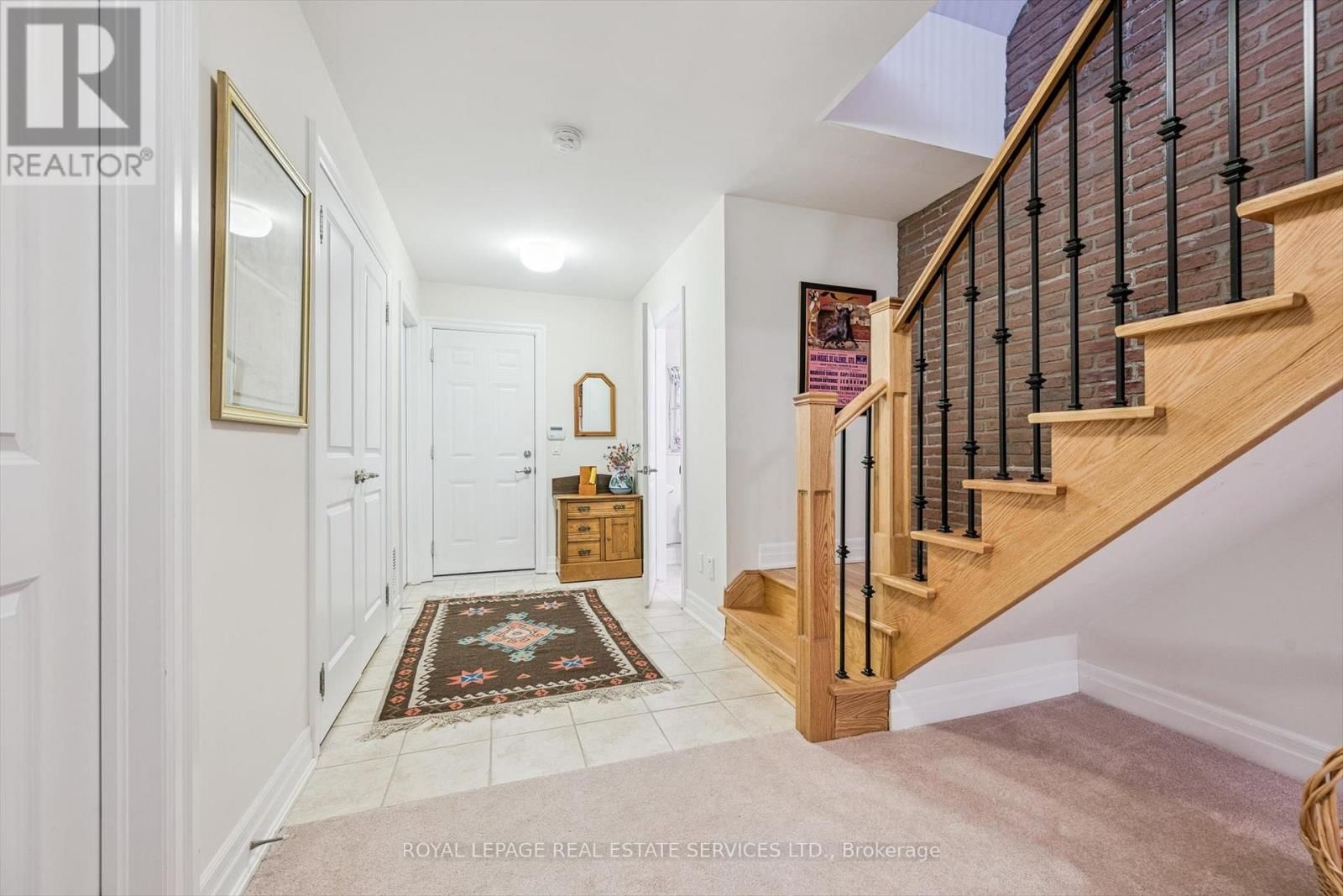 26 - 2369 ONTARIO STREET Image 44