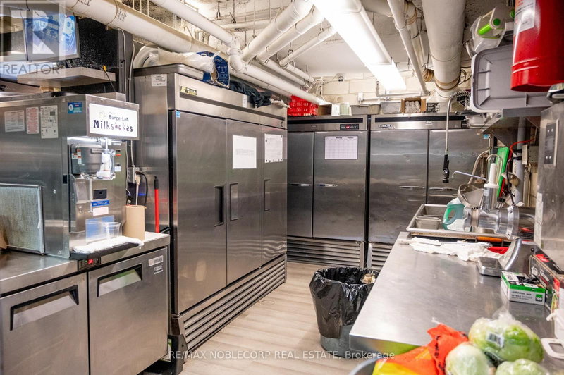 Image #1 of Restaurant for Sale at Queen, Toronto, Ontario