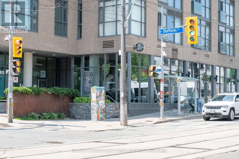 Image #1 of Restaurant for Sale at Queen, Toronto, Ontario