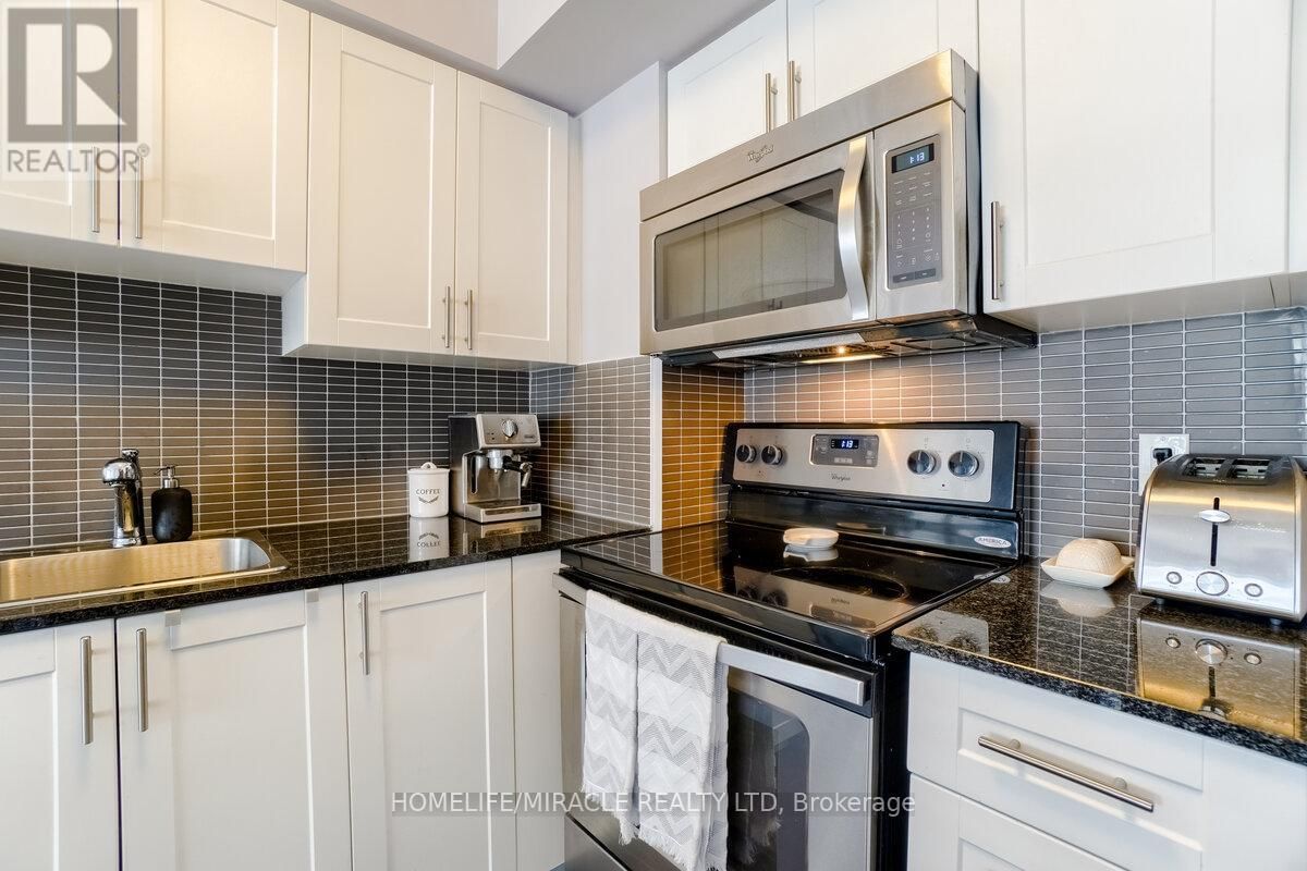 1324 - 2 EVA ROAD Image 15