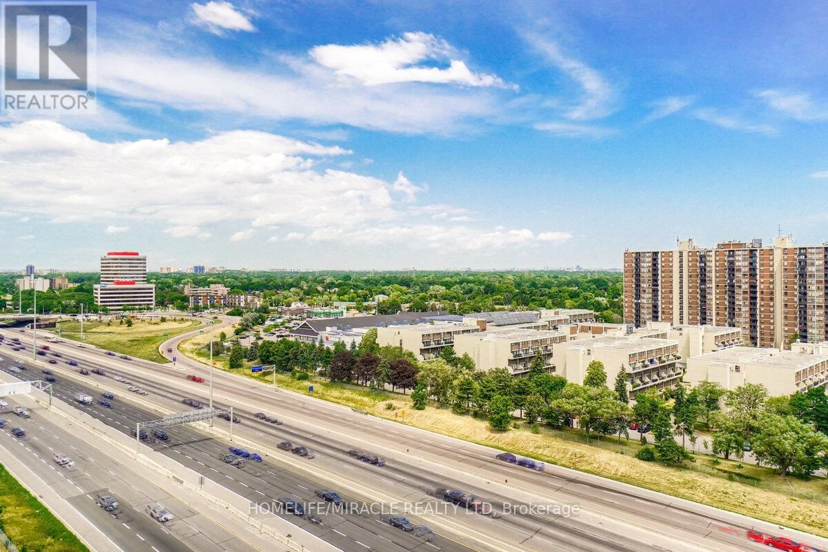 1324 - 2 EVA ROAD Image 32