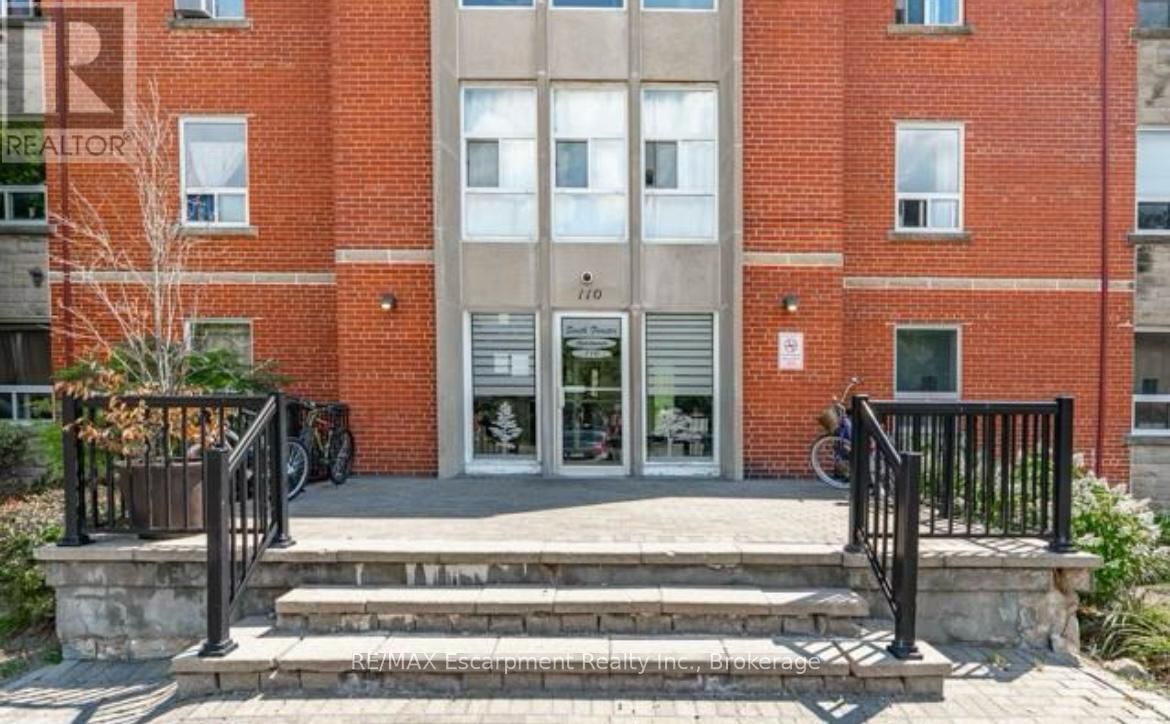 303 - 110 SOUTH FORSTER PARK DRIVE Image 2