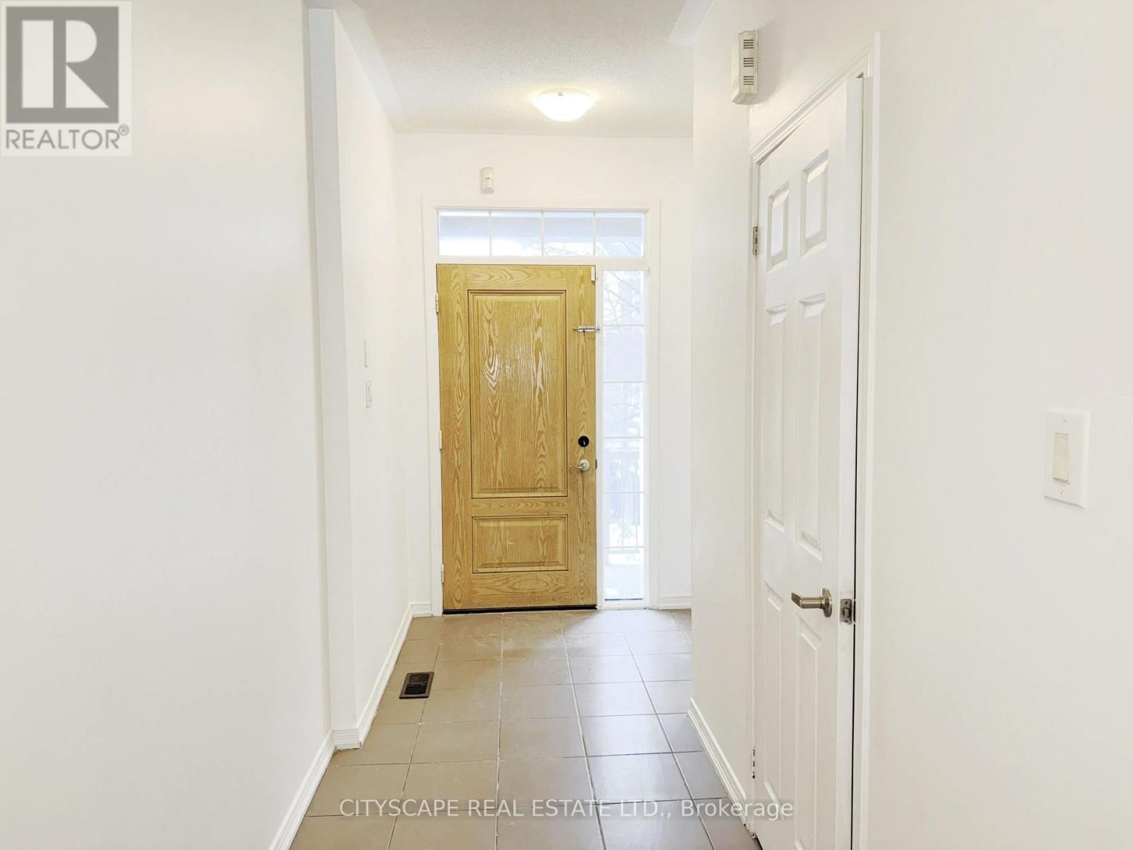 64 HONEYVIEW TRAIL Image 3