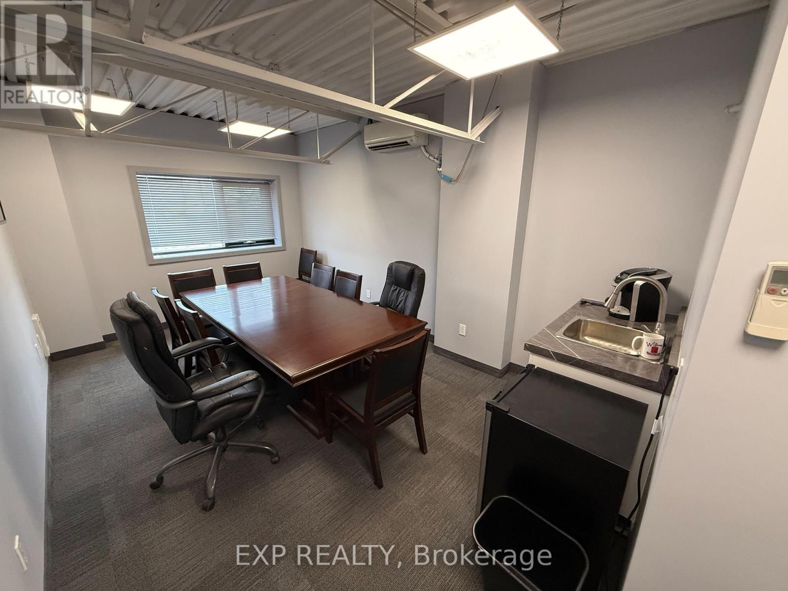 1261 BRITANNIA ROAD EAST Image 7