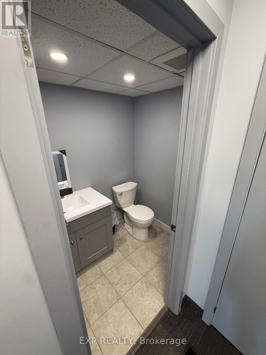 1261 BRITANNIA ROAD EAST Image 9