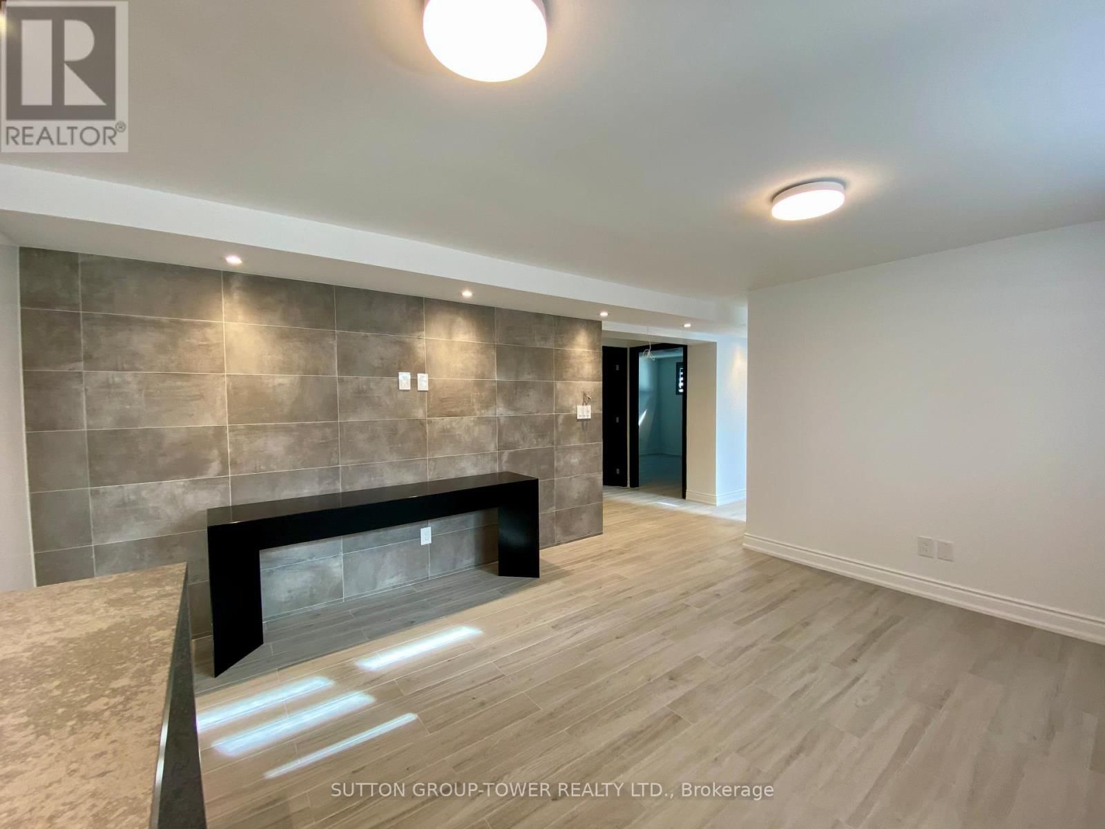 Unit 1 - 2036 DAVENPORT ROAD Image 7