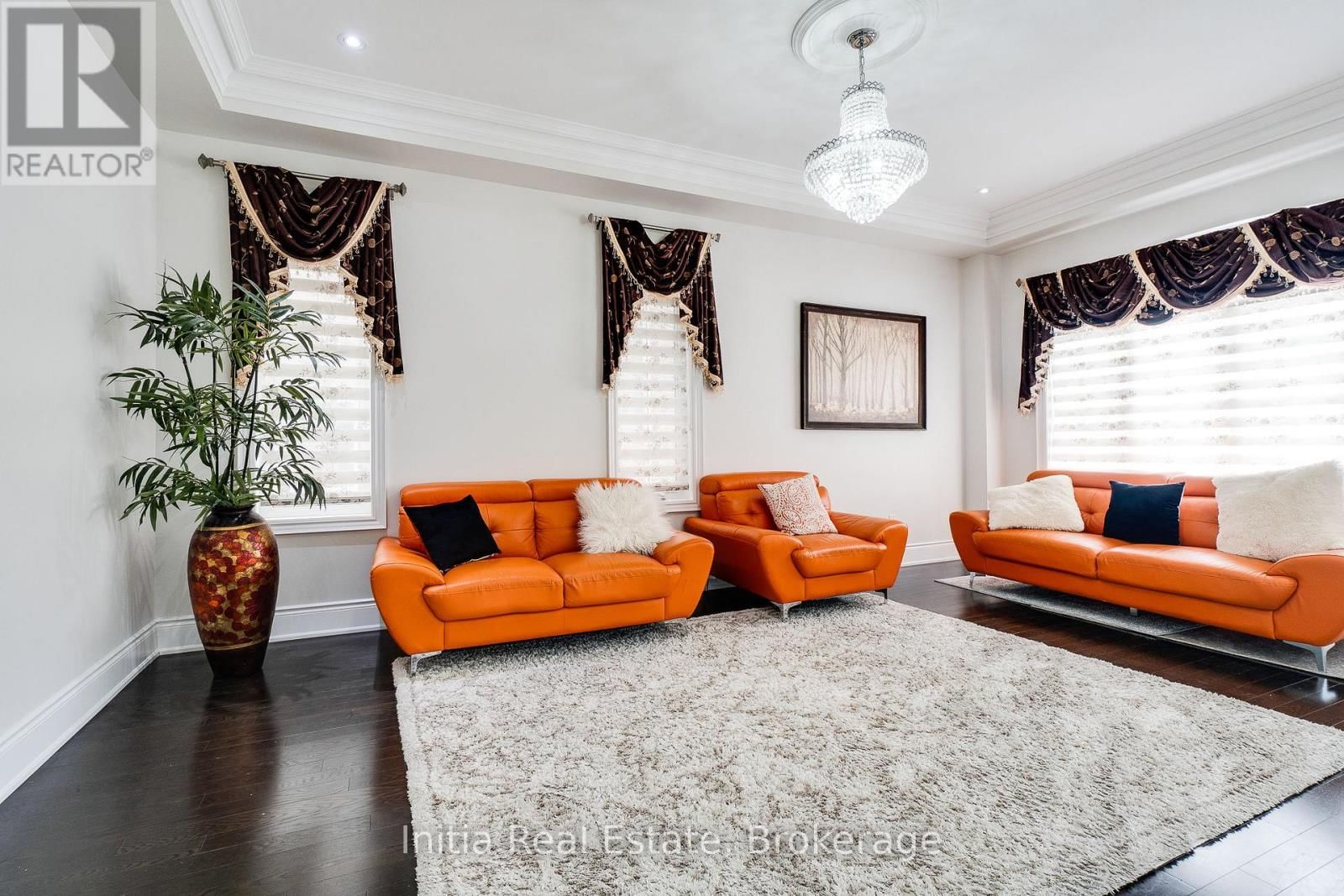 12 ERINTOWN CRESCENT SOUTH Image 9